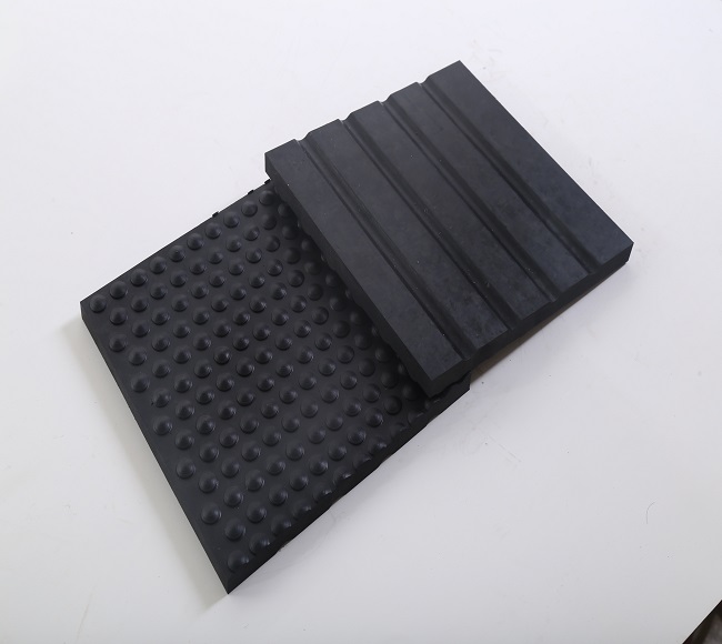 圆点牛棚垫 JD-XM01